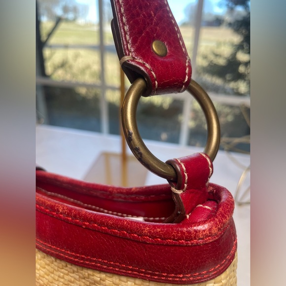 Coach Y2K Legacy Buckle Straw Shoulder Bag with Red Patent Leather Trim - Picture 16 of 17